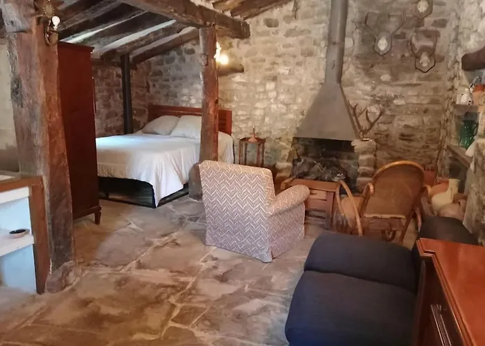 El Refugio De Molinos De Razon.